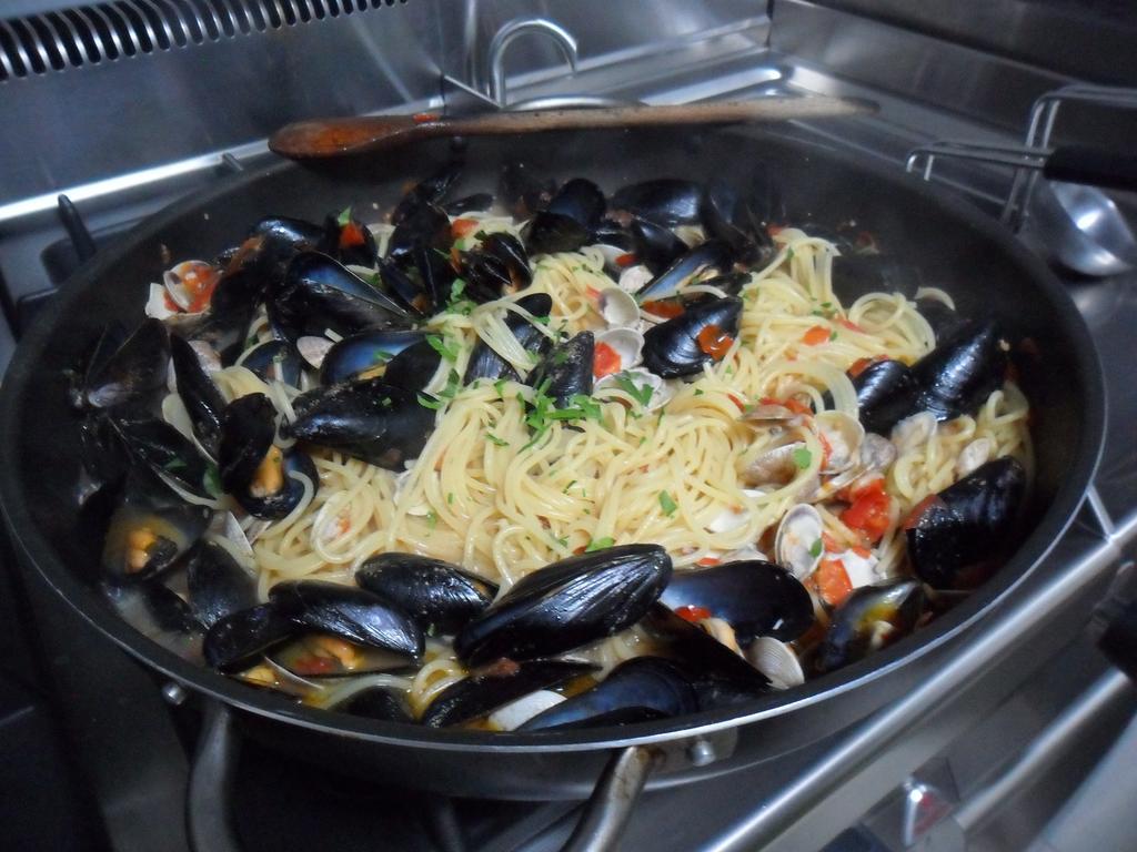 Osteria B&B Il Rifugio Peschici Esterno foto